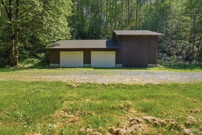 Building Photo - 671 Ragland Rd