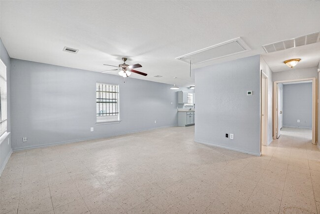 Building Photo - 11411 Roandale Dr