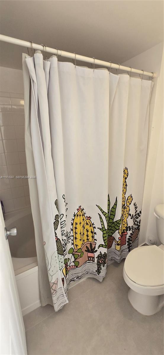 Building Photo - 2945 NE 185th St