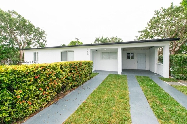 Primary Photo - 11520 SW 142nd Terrace