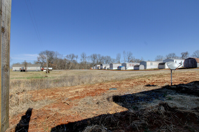 Building Photo - 295 Seays Rd