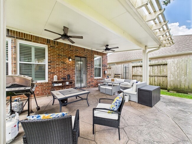 Building Photo - 4503 Avery Hollow Ct