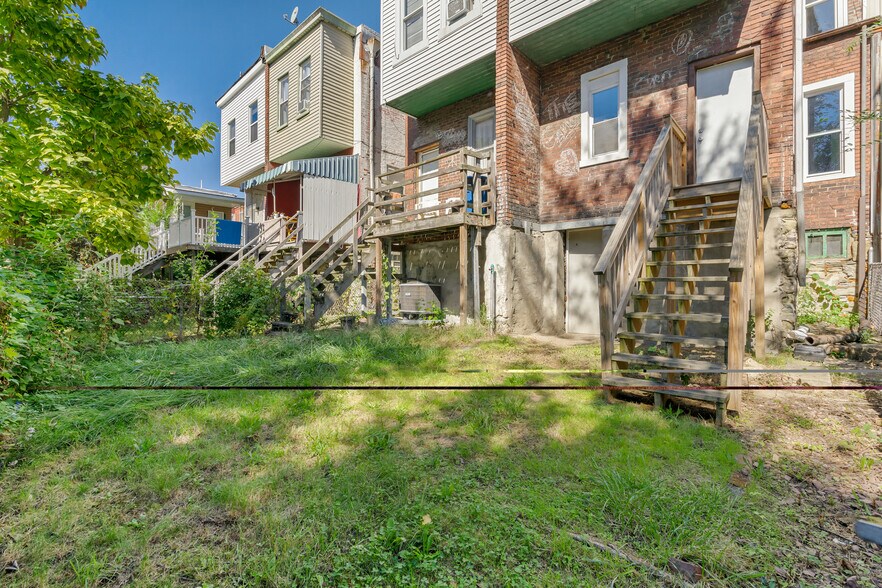 Building Photo - 356 Ophelia St