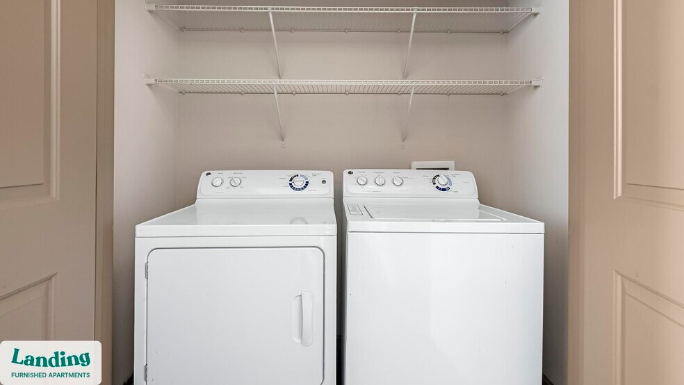 Building Photo - 13920 Mandolin Dr