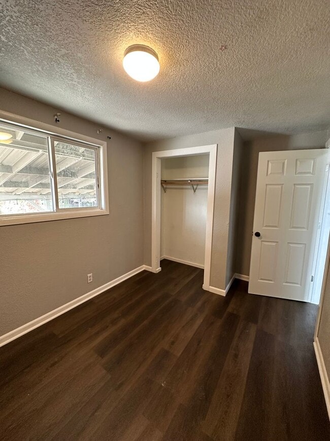 Building Photo - Winston 3-Bedroom, 1-Bath Home