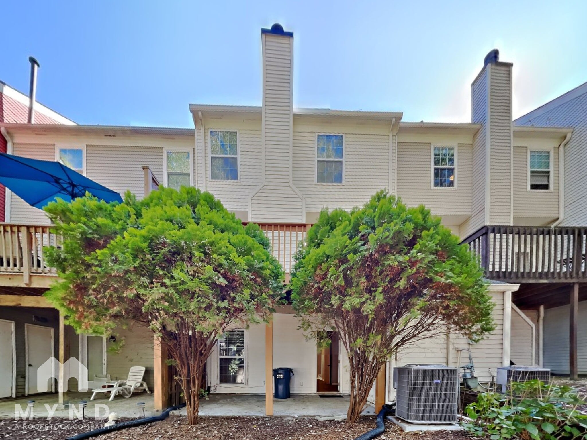 Building Photo - 404 Wedgewood Way