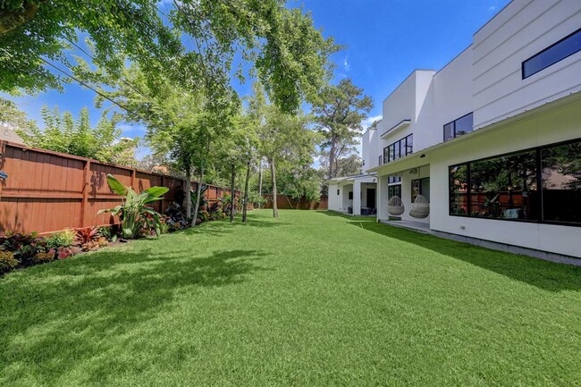 Building Photo - 467 Gingham Dr
