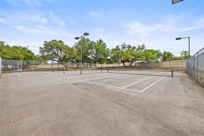 Building Photo - 2918 Ranch to Market Rd 620