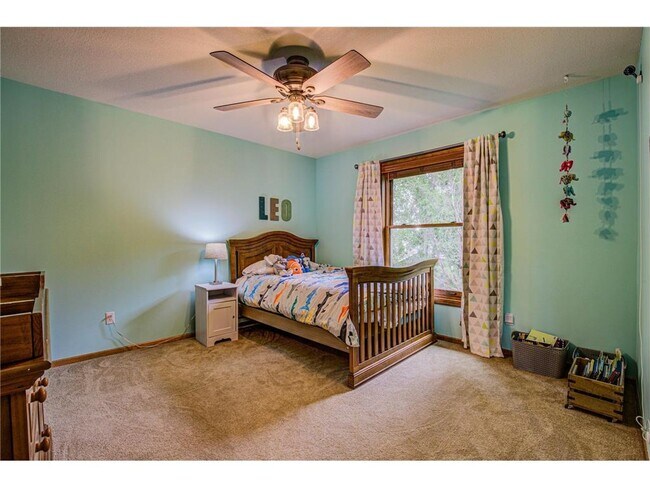 Building Photo - 2456 Hunter Dr