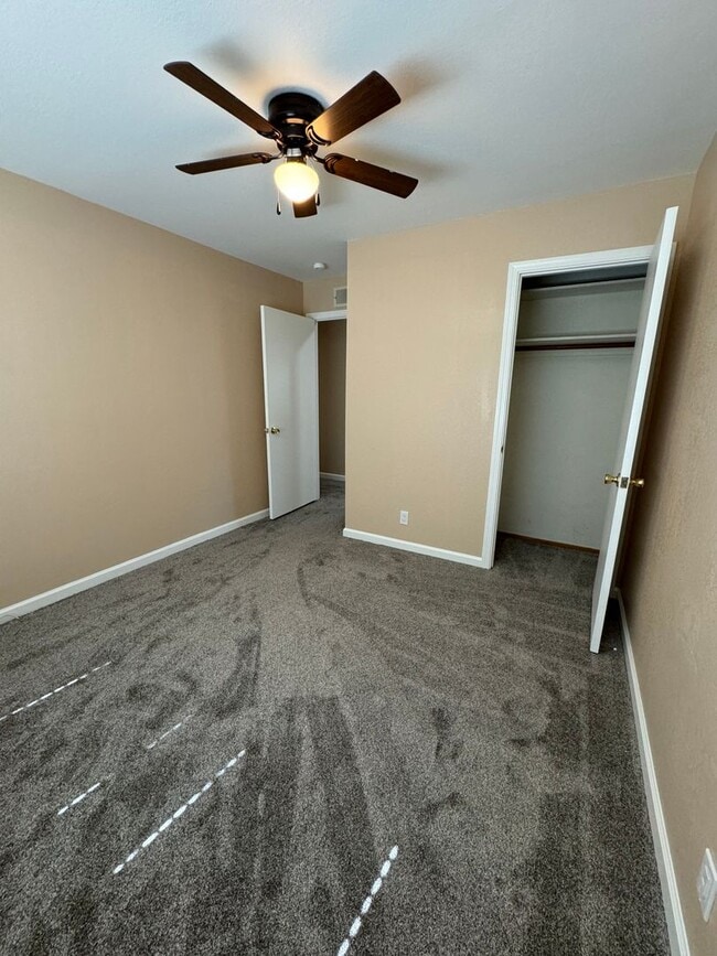 Building Photo - 3-Bedroom Home with Spacious Backyard Available to move in April 1