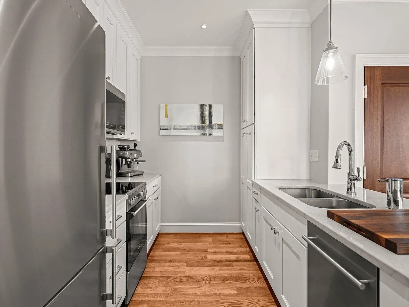 Building Photo - 605 Smedes Pl
