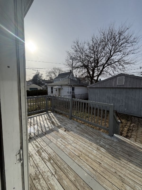 Building Photo - 1520 Fort Park Blvd