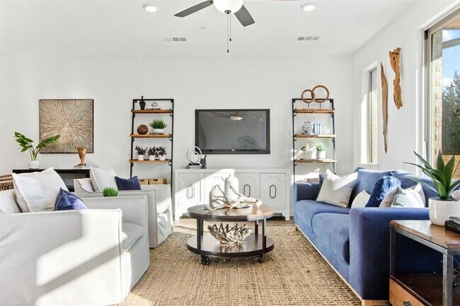 Building Photo - Upgraded Mira Lagos townhome with EV Charger and 2 car garage