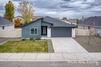 Building Photo - Open Floor Plan | New 4bd, 2bth Home