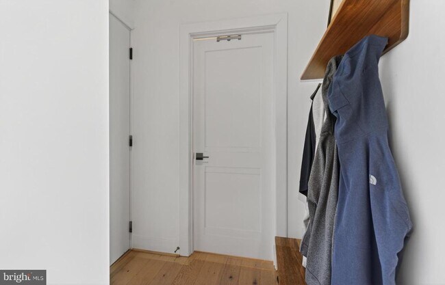 Building Photo - 2905 Georgia Ave NW