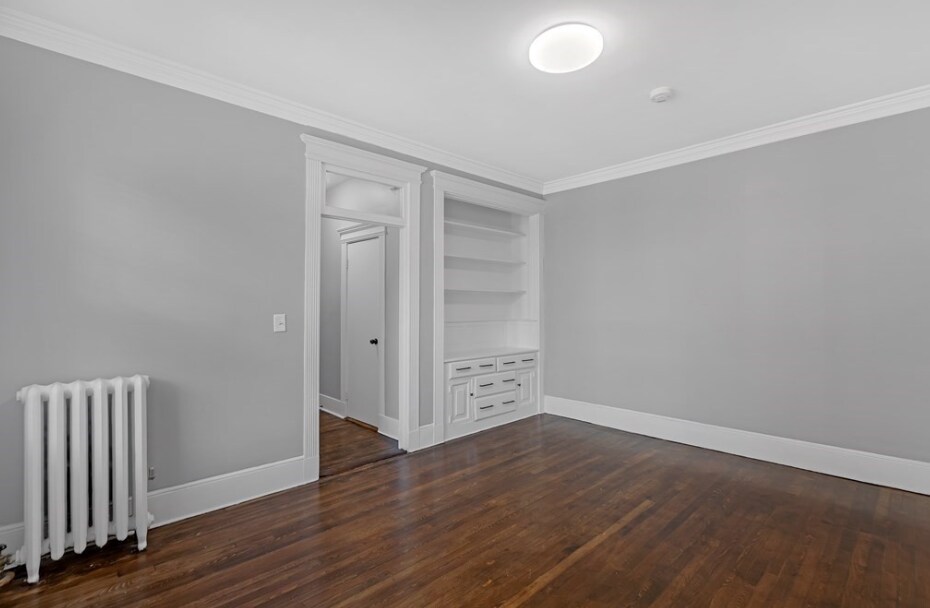 Building Photo - 51 Glenville Ave