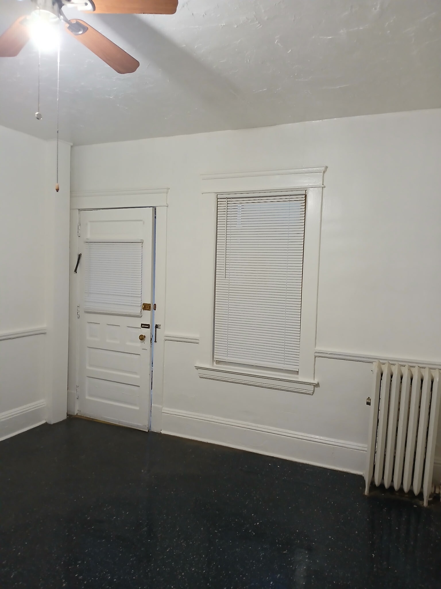 Building Photo - 2220 Murray Hill Rd