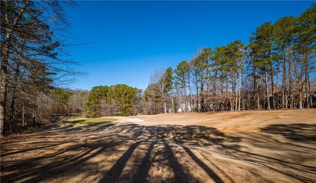 Building Photo - 5041 Towne Lake Hill N