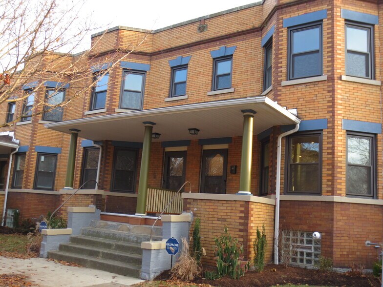 Building Photo - 1782 W 44th St