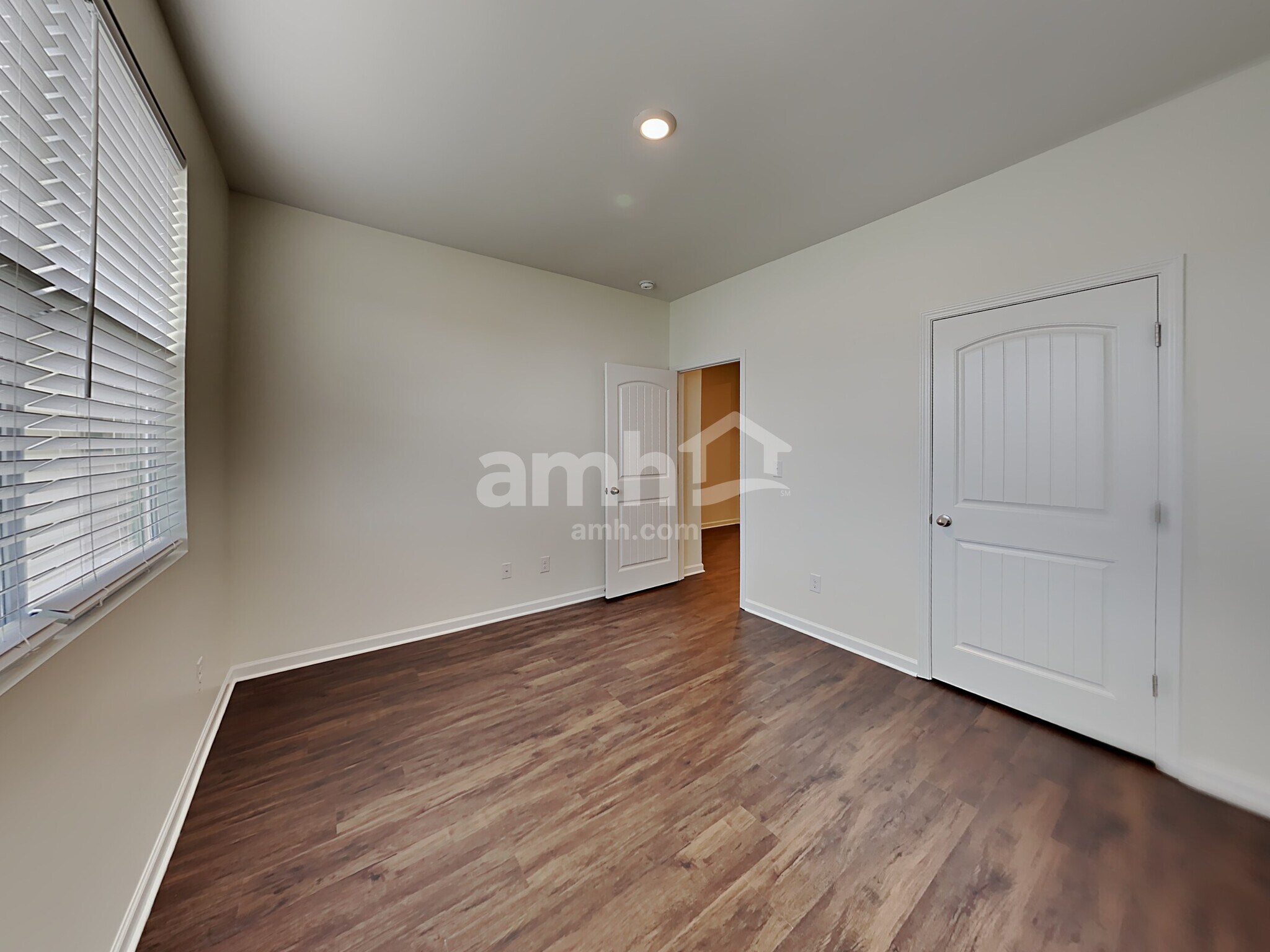 Building Photo - 304 Tessa Grace Wy