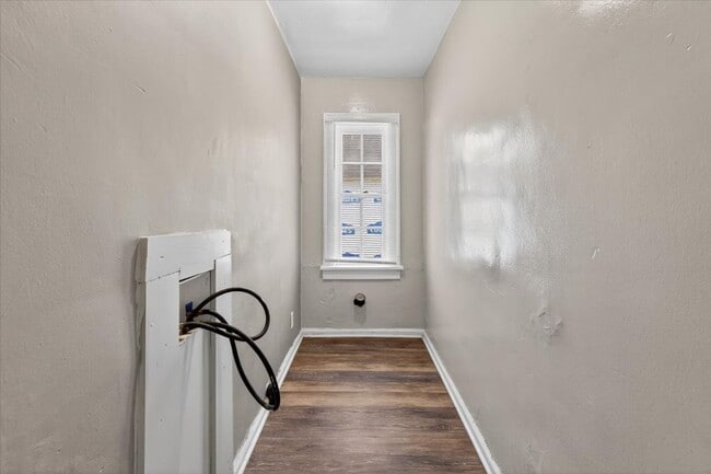 Building Photo - 2351 North LaSalle Street - $750.00/mo.