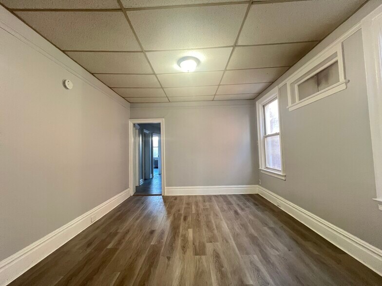 Unit 1 - 36 Wade St