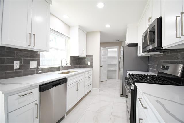 Building Photo - 1422 Addington St