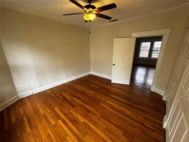 Building Photo - 4932 Victor St