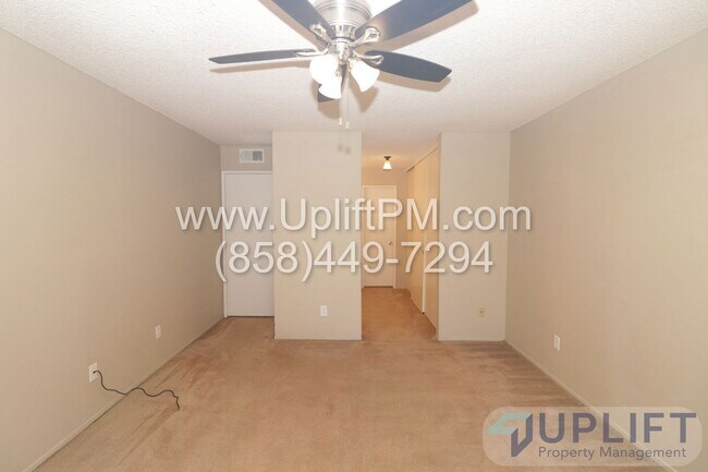 Building Photo - 1908 Via Las Palmas