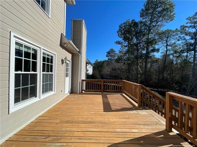 Building Photo - 6311 Nakoma Way