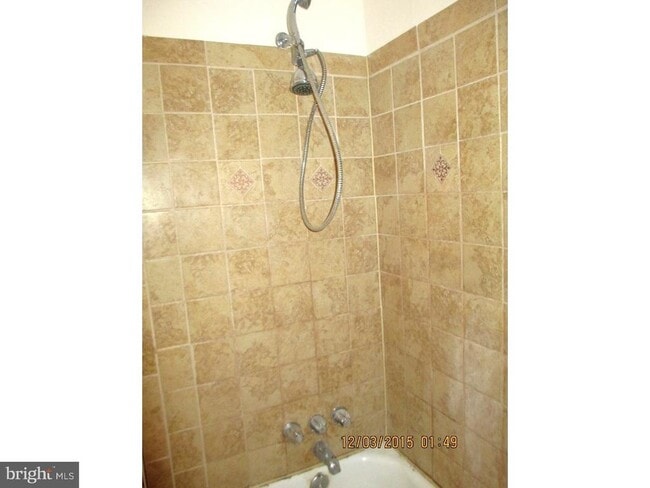 Building Photo - 2124 S 15th St