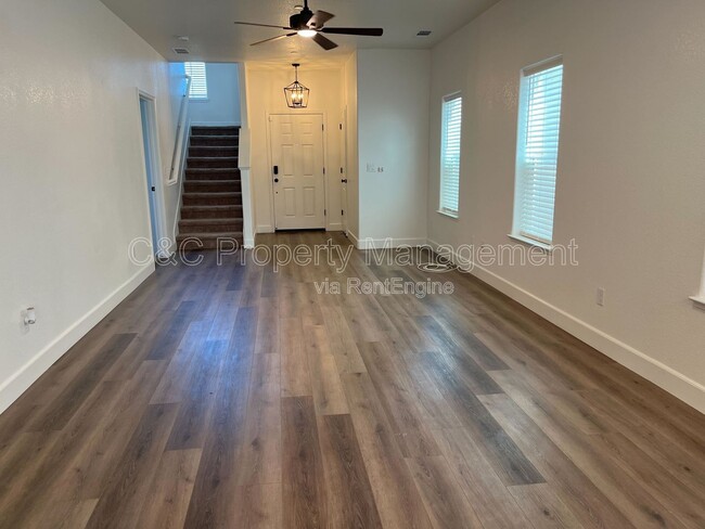 Building Photo - 5078 Palisade Ave