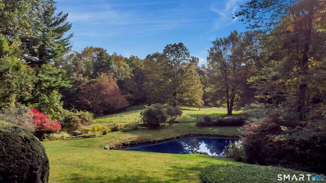 Building Photo - 42 Picketts Ridge Rd