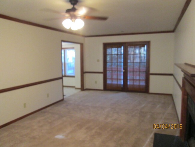 Building Photo - # bedroom ranch home in Brandermill