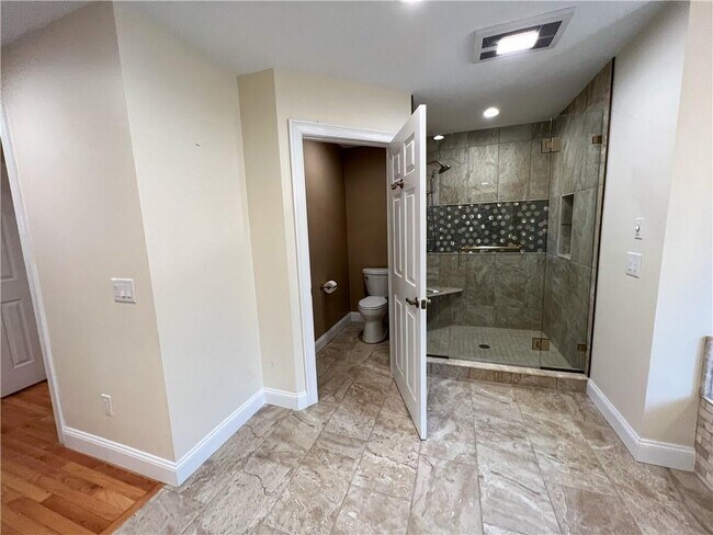 Building Photo - 39 Eagle Dr