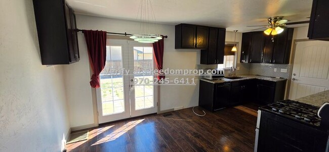 Building Photo - 3045-E 1/4 E 1/4 Rd