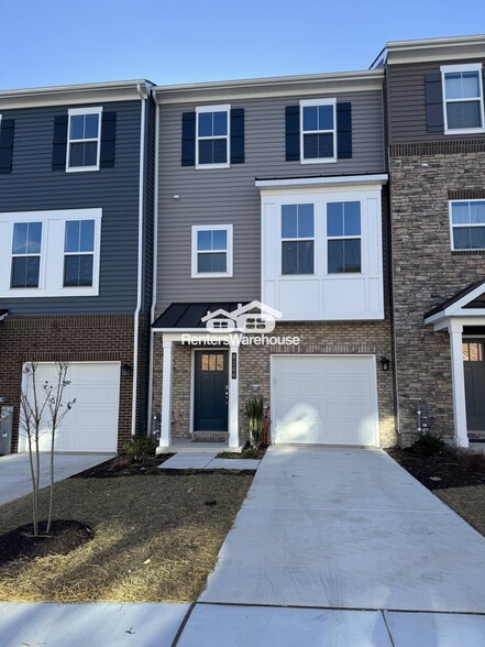 Primary Photo - 8206 Longford Rd