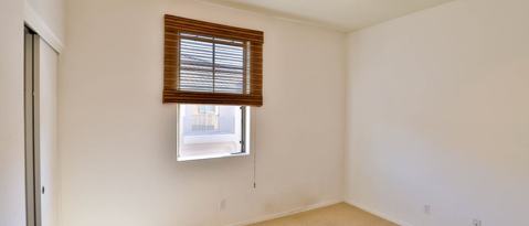 Building Photo - 7502 S 30th Run