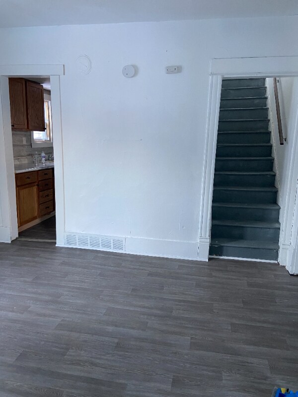 Building Photo - 218 K St