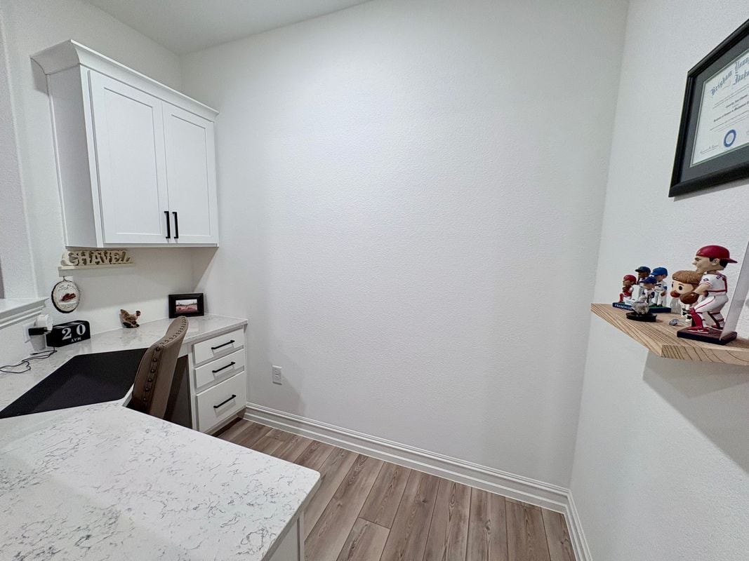 Building Photo - 1505 Isaac Dr