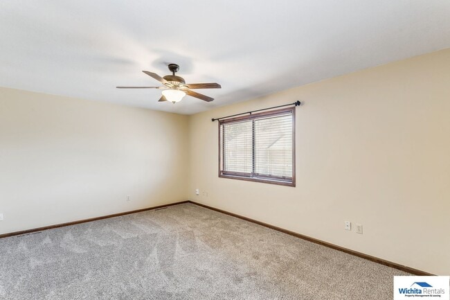 Building Photo - 3 bedroom duplex in Derby