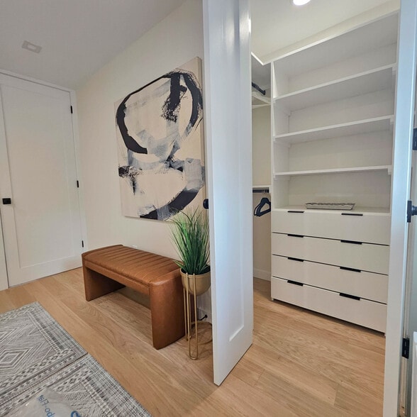 Building Photo - 3239 46th St