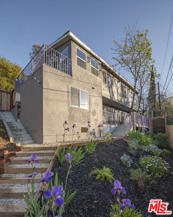 Building Photo - 1125 Oban Dr