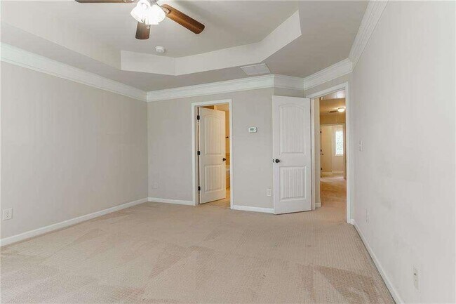 Building Photo - 1299 Hopkins Dr