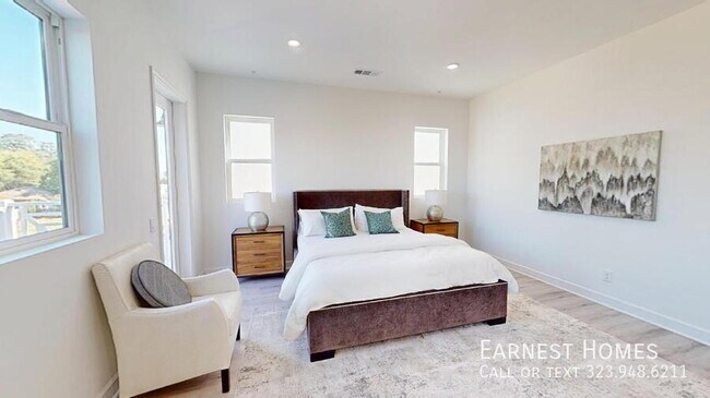 Building Photo - 8486 Camelia Ct