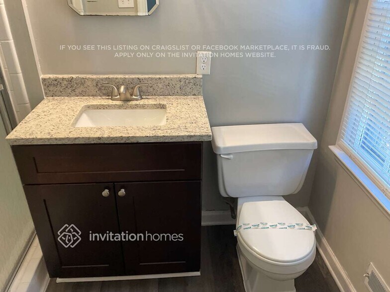 Building Photo - 9635 Watergate Rd