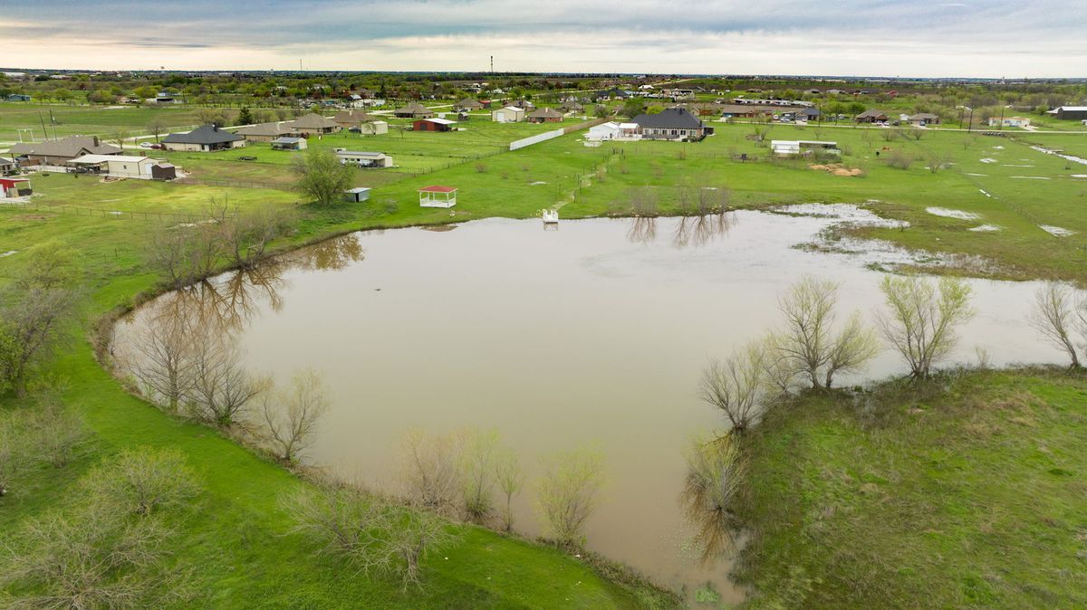 Building Photo - 1192 Seaborn Rd