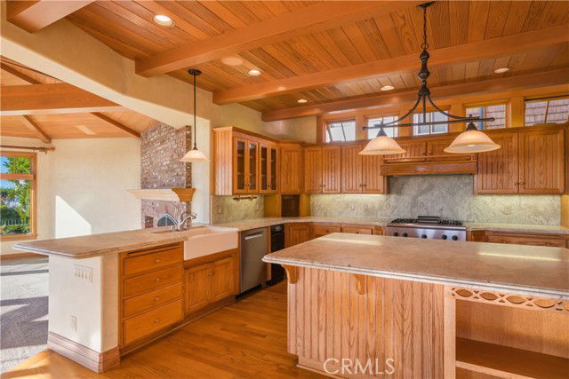 Building Photo - 811 6th St