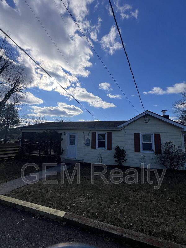 Building Photo - 1244 Mountain View Rd