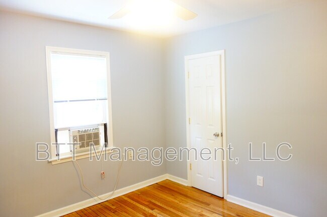 Building Photo - 8401 Flower Ave